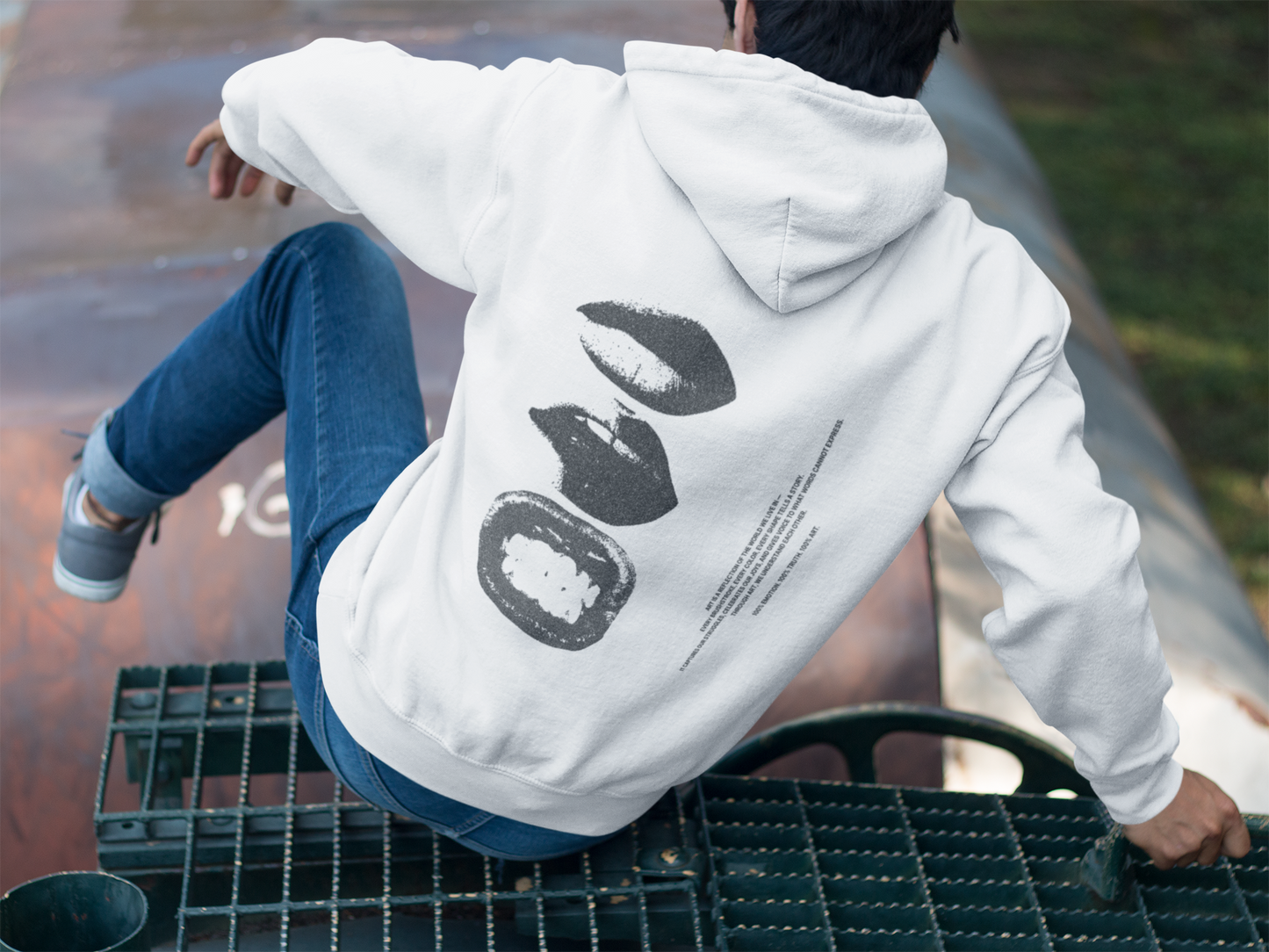 BEIGE OVERSIZED HOODIE