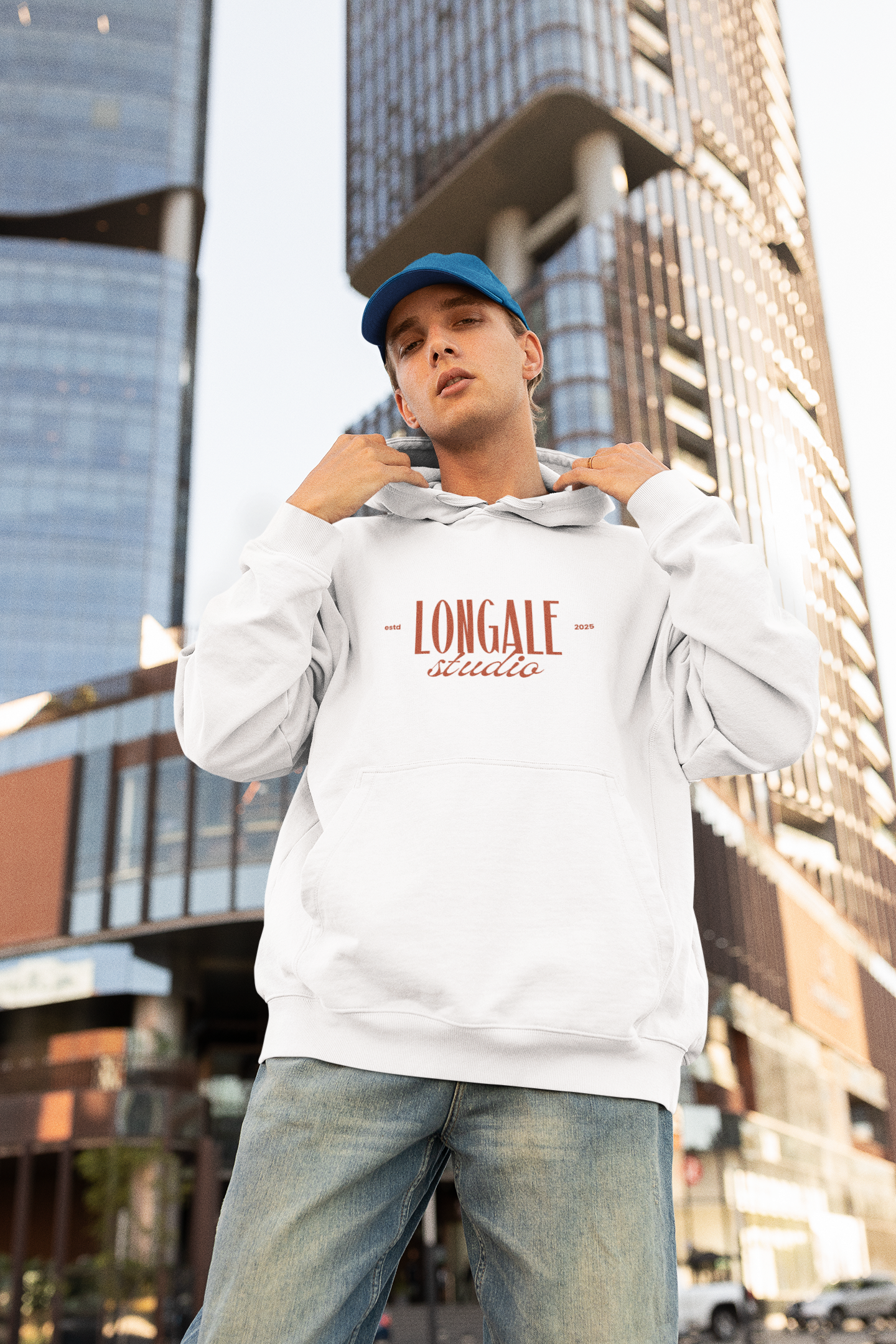 LONGALE OVERSIZED HOODIE